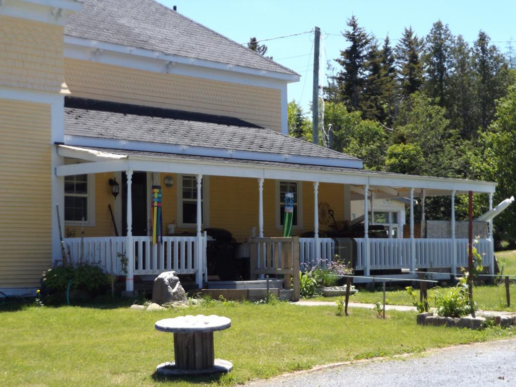 Deer Island Inn Lords Cove Exterior photo
