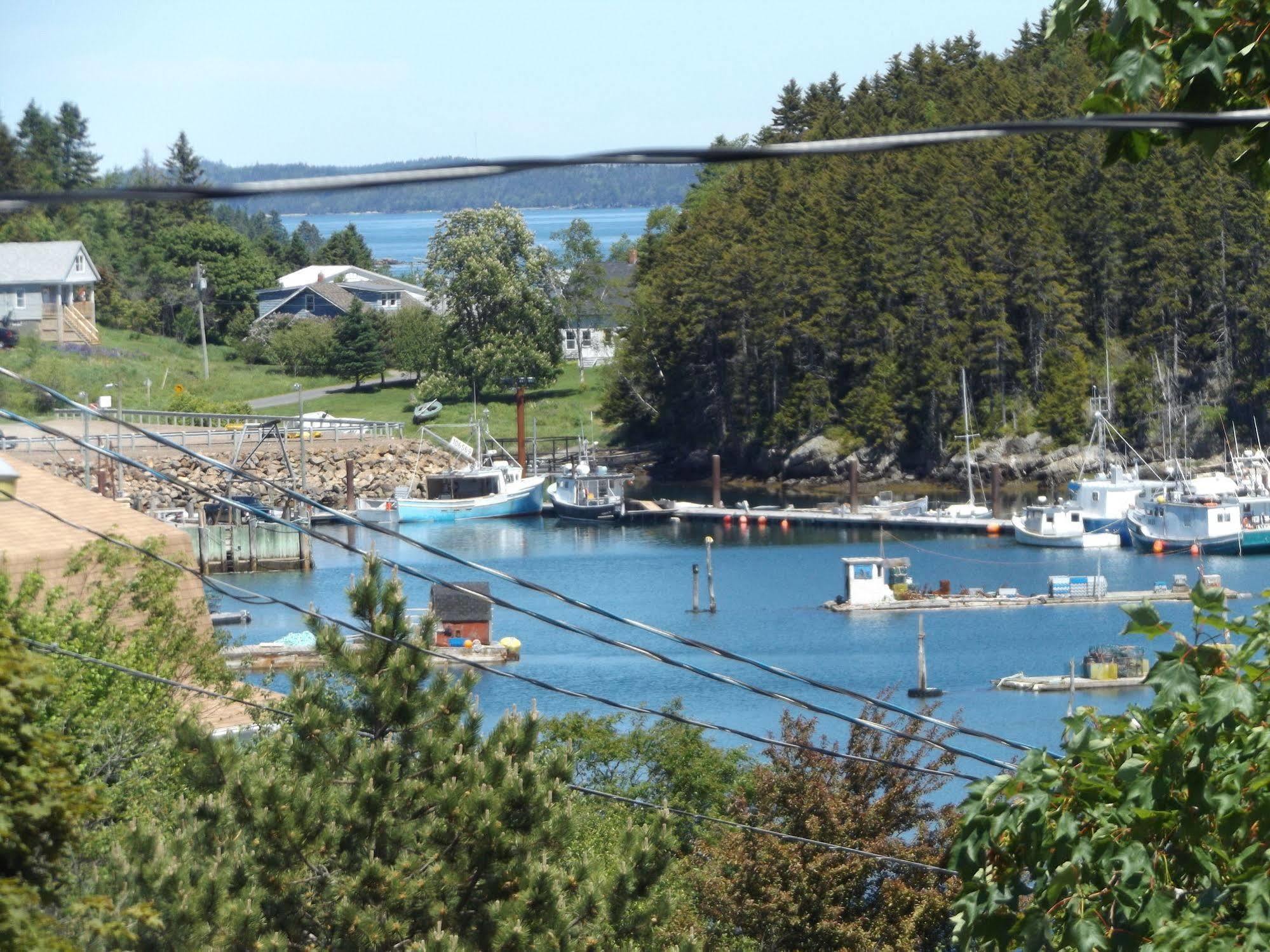 Deer Island Inn Lords Cove Exterior photo